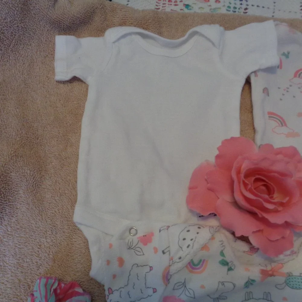 BABY GIRL, DOLL 5 ITEMS BUNDLE LOT